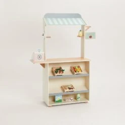 Wooden Play Shop & Café