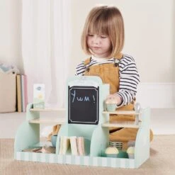 Star Beans Coffee Shop -Great Little Trading Co L5547 LIFESTYLE B e6194462 3f37 4d10 bc0f 79a5dffe2b11