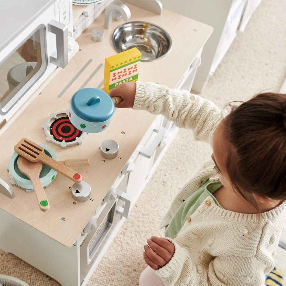 Wooden Pots & Pans 8 Wooden Pots & Pans - Image 6
