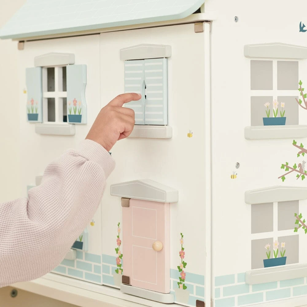 Meadow View 360° Children’s Doll House & Garden 7 Meadow View 360° Children’s Doll House & Garden - Image 5