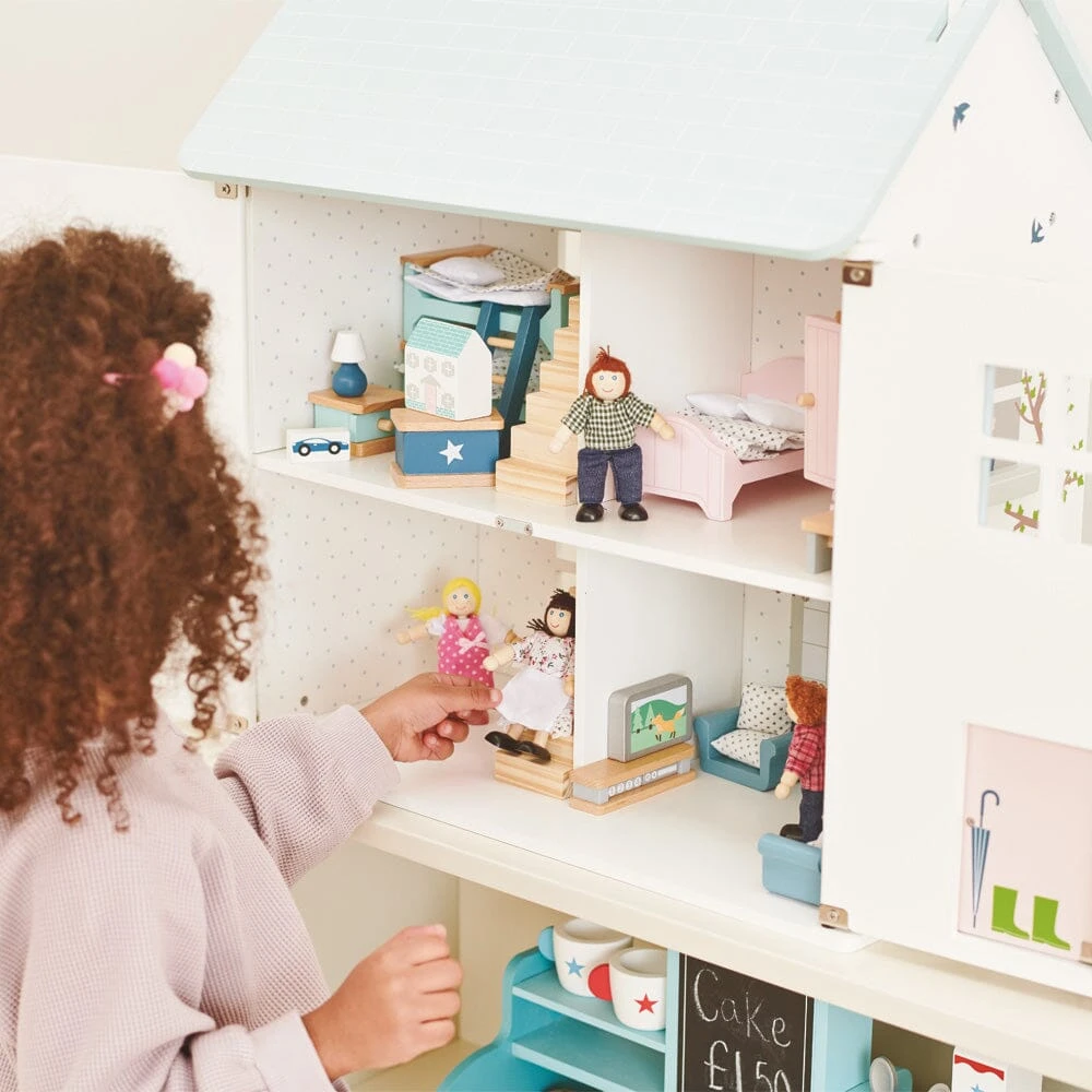 Meadow View 360° Children’s Doll House & Garden 8 Meadow View 360° Children’s Doll House & Garden - Image 6