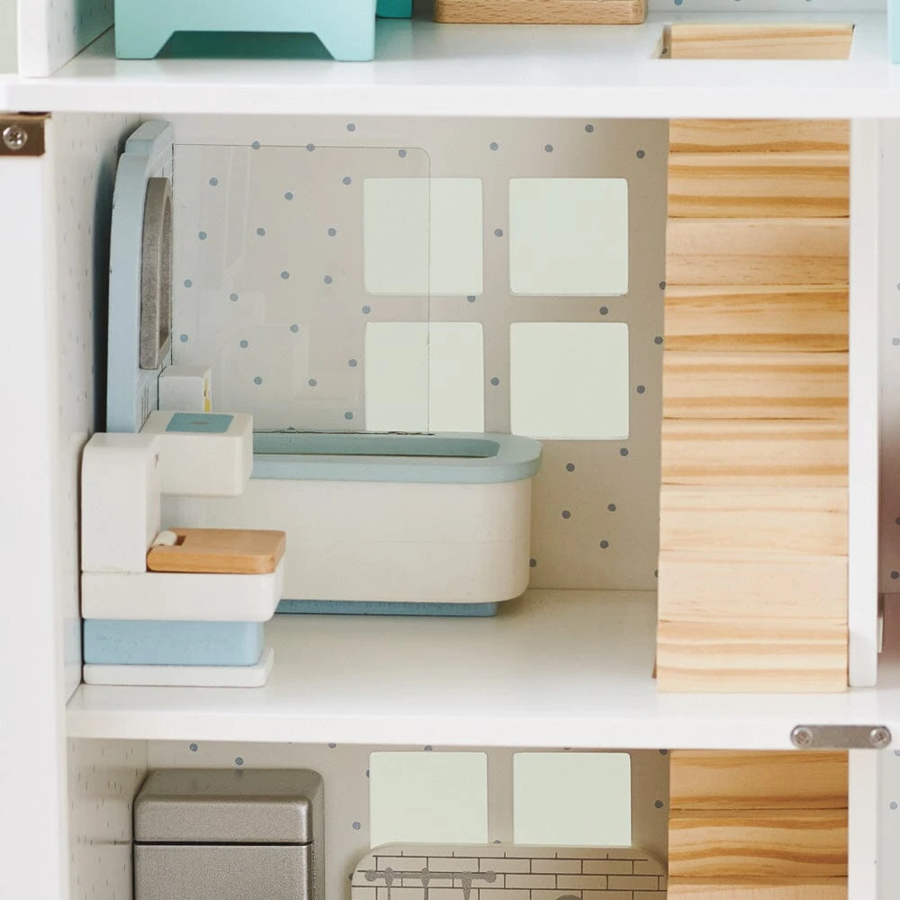 Wooden Doll’s House Furniture, Bathroom 4 Wooden Doll’s House Furniture, Bathroom - Image 2